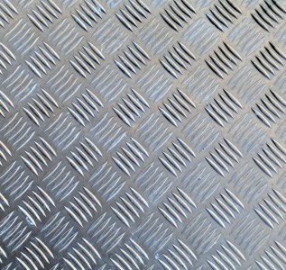Алюминиевый металлопрокат Лист алюминиевый рифленый «Квинтет» 1050 размер 1500х3000 толщина 6,0 мм