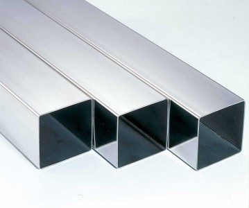 Алюминиевый металлопрокат Труба алюминиевая квадратная АД31 30*30*1,5 поверхность Б.П мера 3;6 м