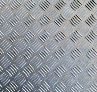Алюминиевый металлопрокат Лист алюминиевый рифленый «Квинтет» 1050 размер 1500х3000 толщина 1,0 мм